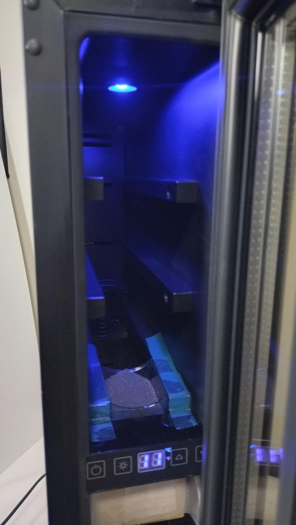 【未使用品】Dometic ワインセラー スリムタワー ST7 右開き