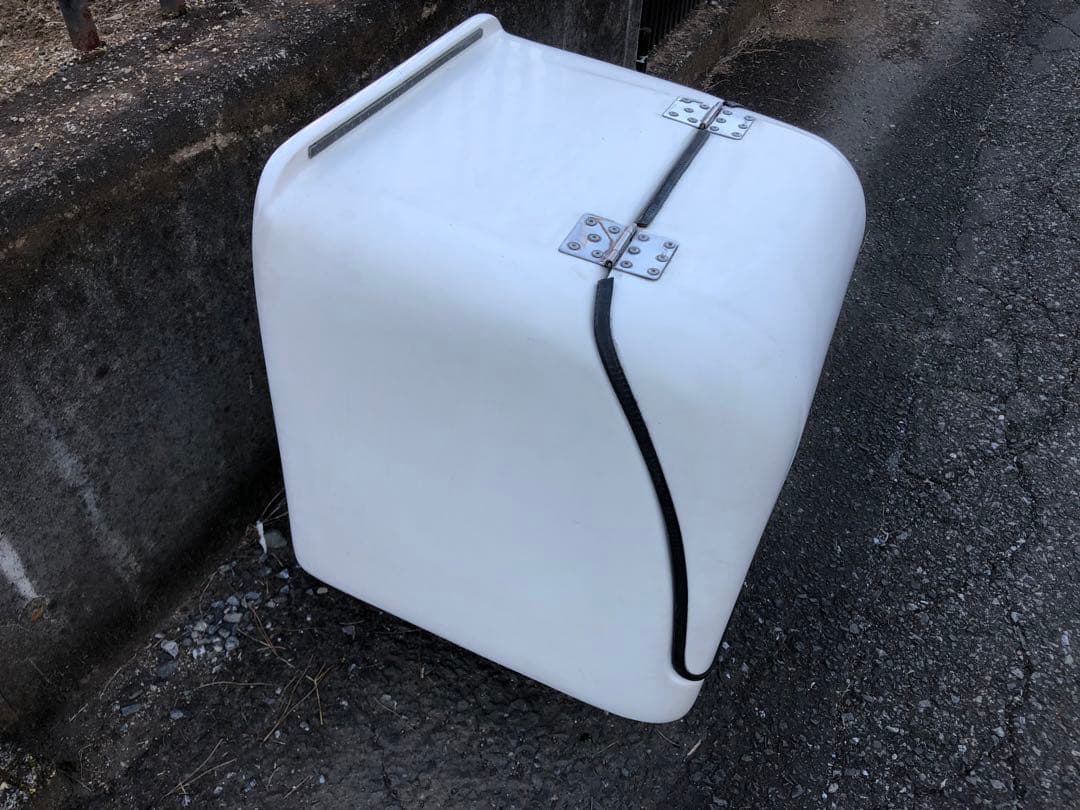 デリバリーボックス　ジャイロキャノピー