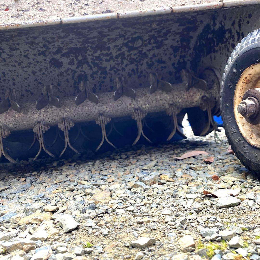 乗用草刈機(ハンマーナイフタイプ)