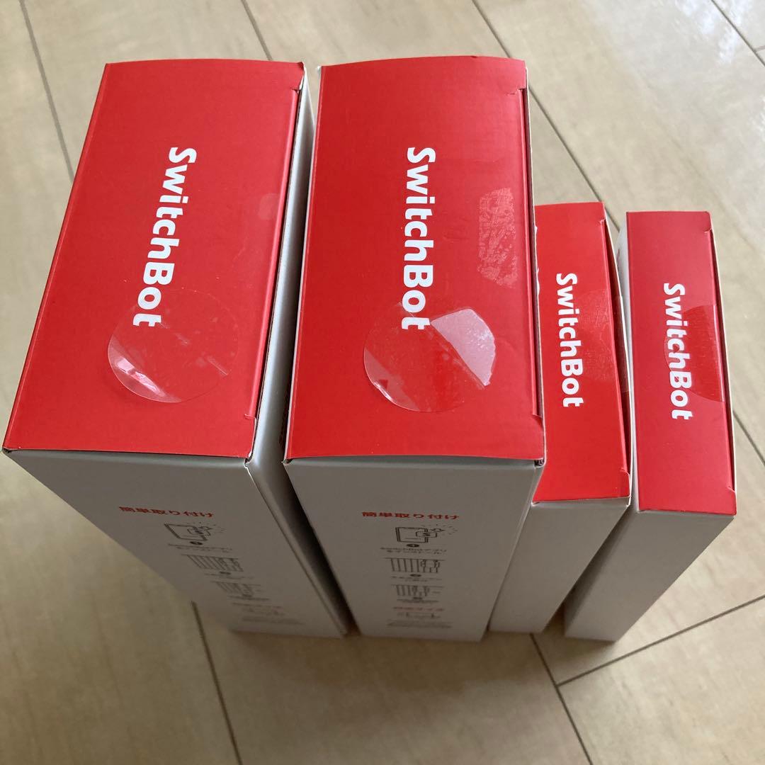 美品 SwitchBot カーテン３ Ｕ型レール用 ＋ 専用ソーラーパネル各２台