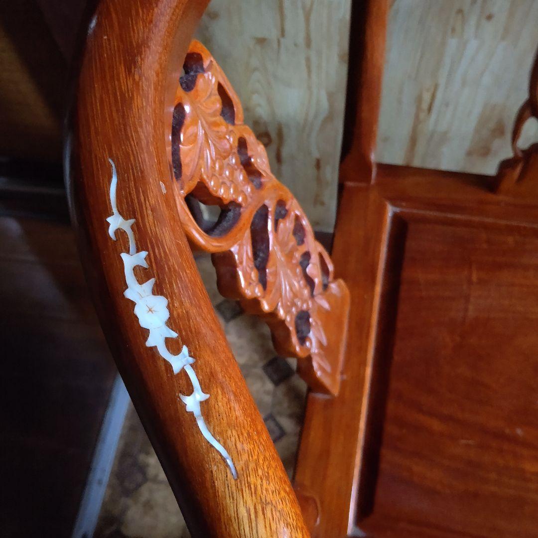 【お値下げ】木製 花の象嵌椅子