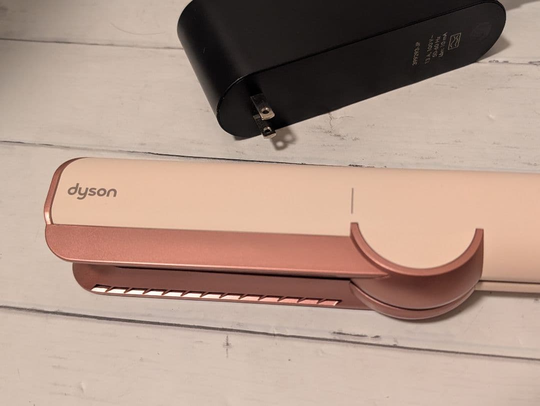 【美品】Dyson ドライヤー ストレイトナー