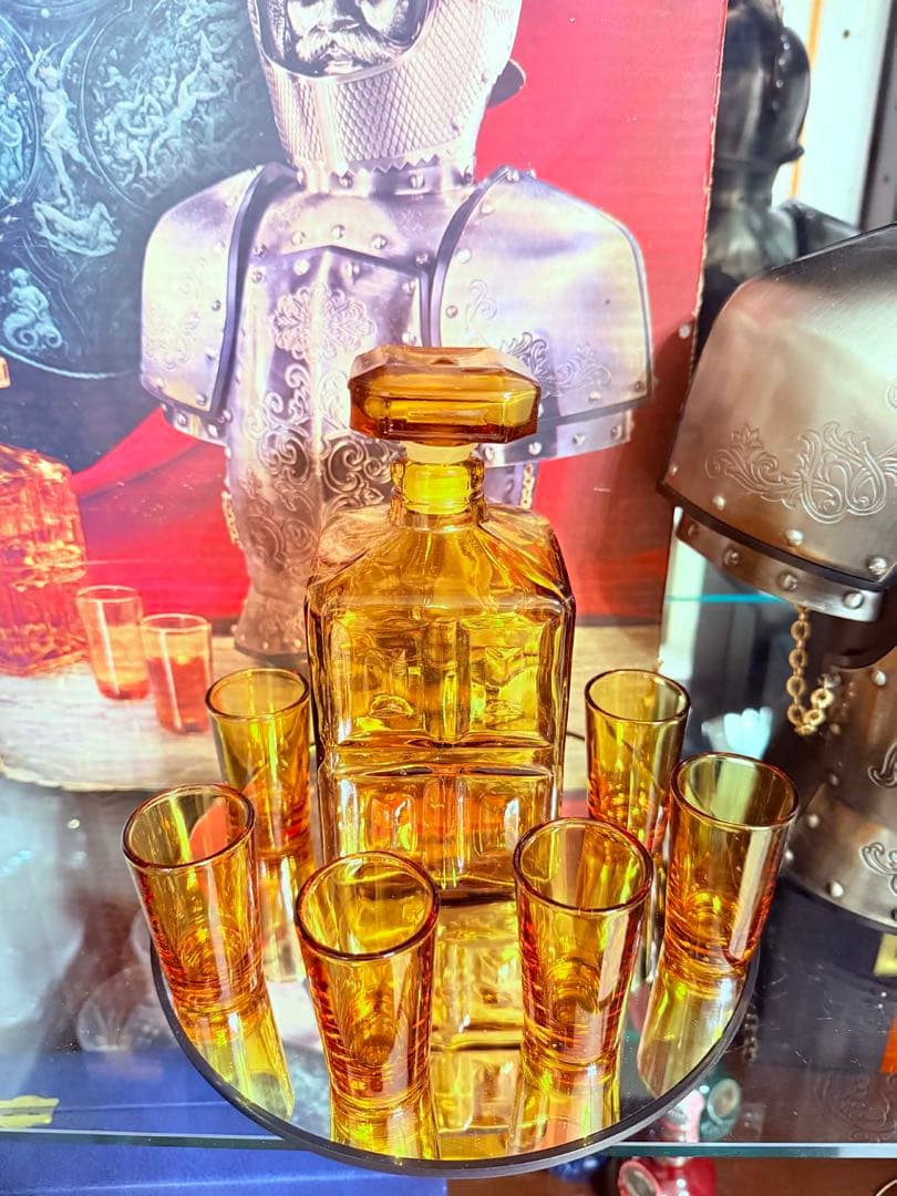 ニッカウイスキー 西洋甲冑 ボトルケース アンティーク