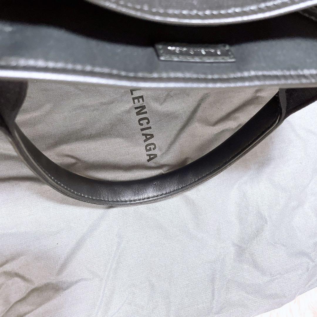 美品 BALENCIAGA ハンドバッグ トートバッグ ネイビーカバスS