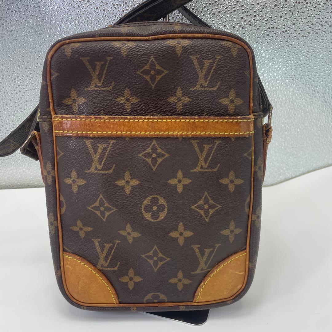 LOUIS VUITTON ルイヴィトン　ダヌーブ　ショルダーバッグ