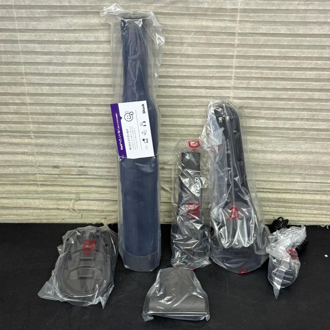 ☆未使用　shark　充電式　ハンディクリーナー　掃除機　WV210J