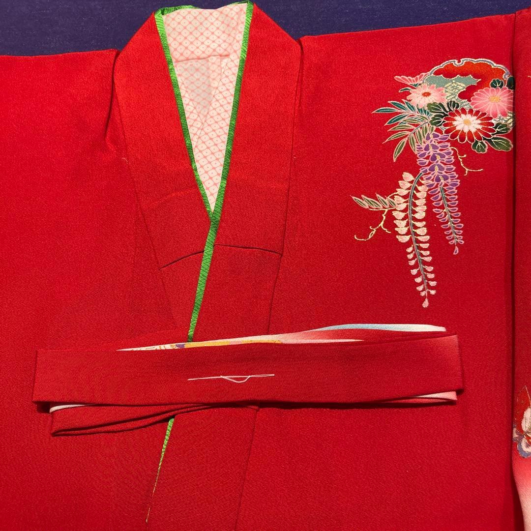 【新品】正絹　七五三用赤色花柄着物
