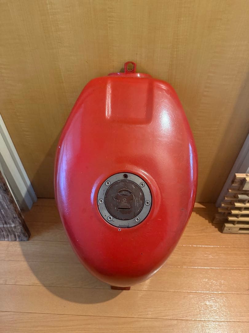 MC22 タンク　CBR250RR