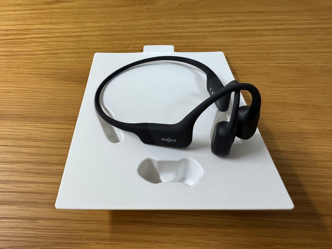 【美品】Shokz OpenRun 骨伝導イヤホン ブラック 付属品完備
