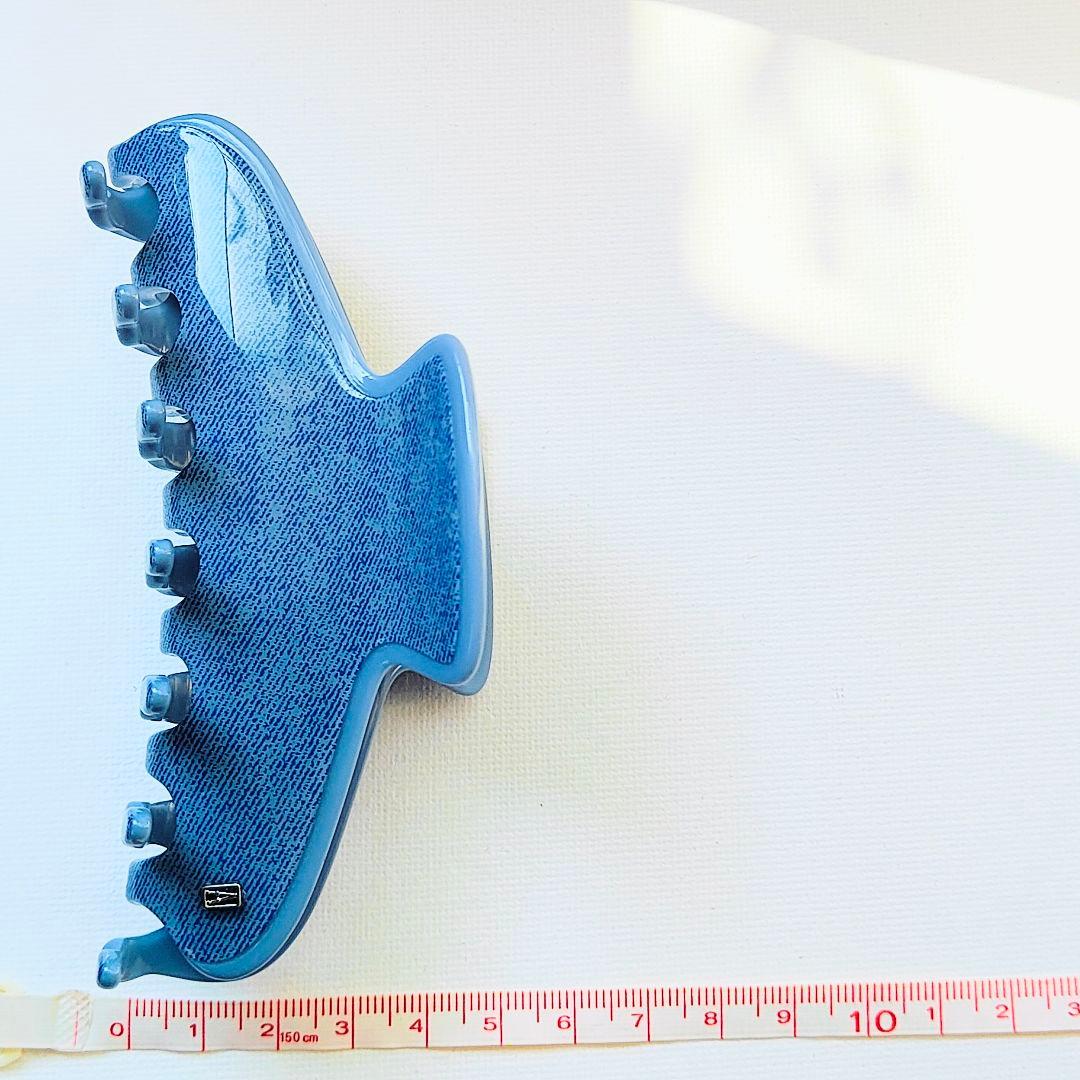 ALEXANDRE DE PARIS/アレクサンドルドゥパリ　ヘアクリップ