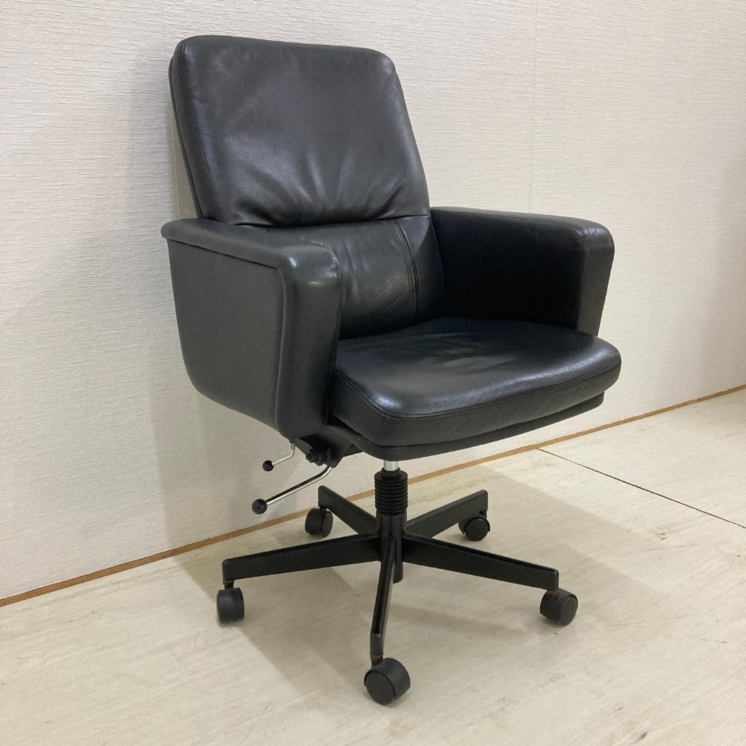 【カリモク】革製　オフィスチェア　デスクチェア A