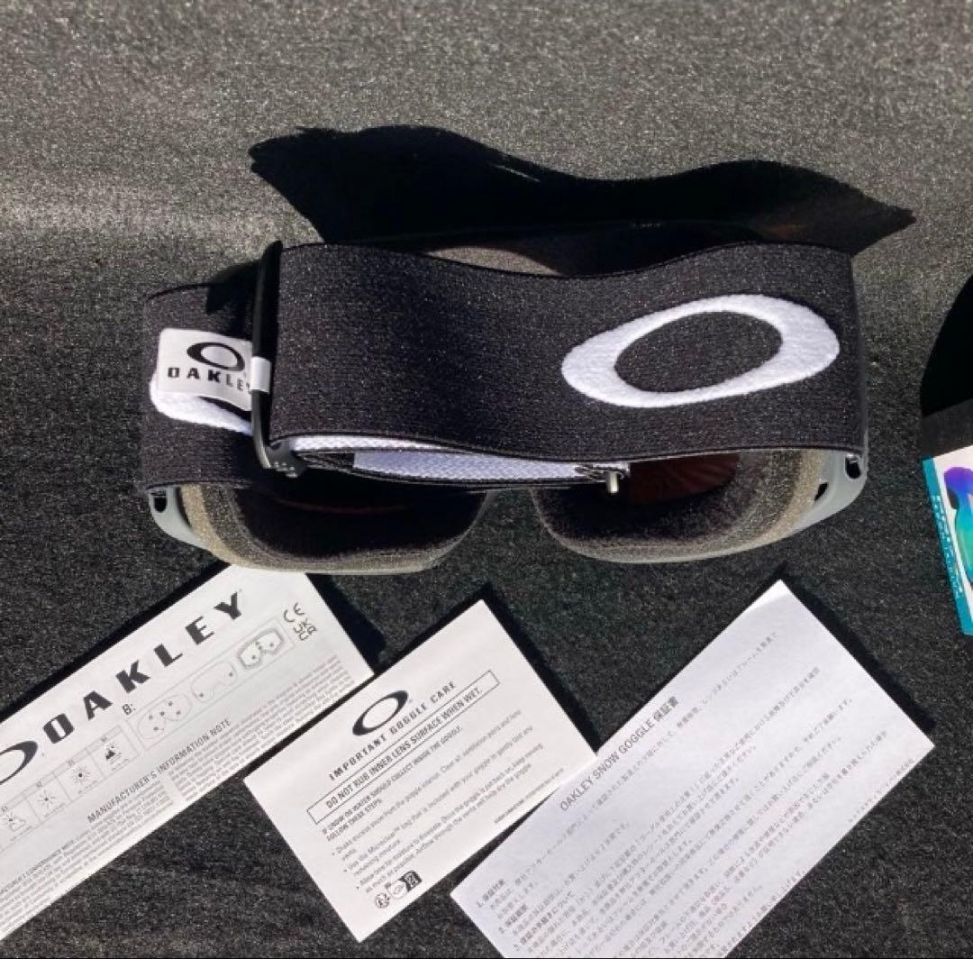 ゴーグル　オークリーゴーグル　スノーゴーグル　スノーボード用　フライトトラッカー