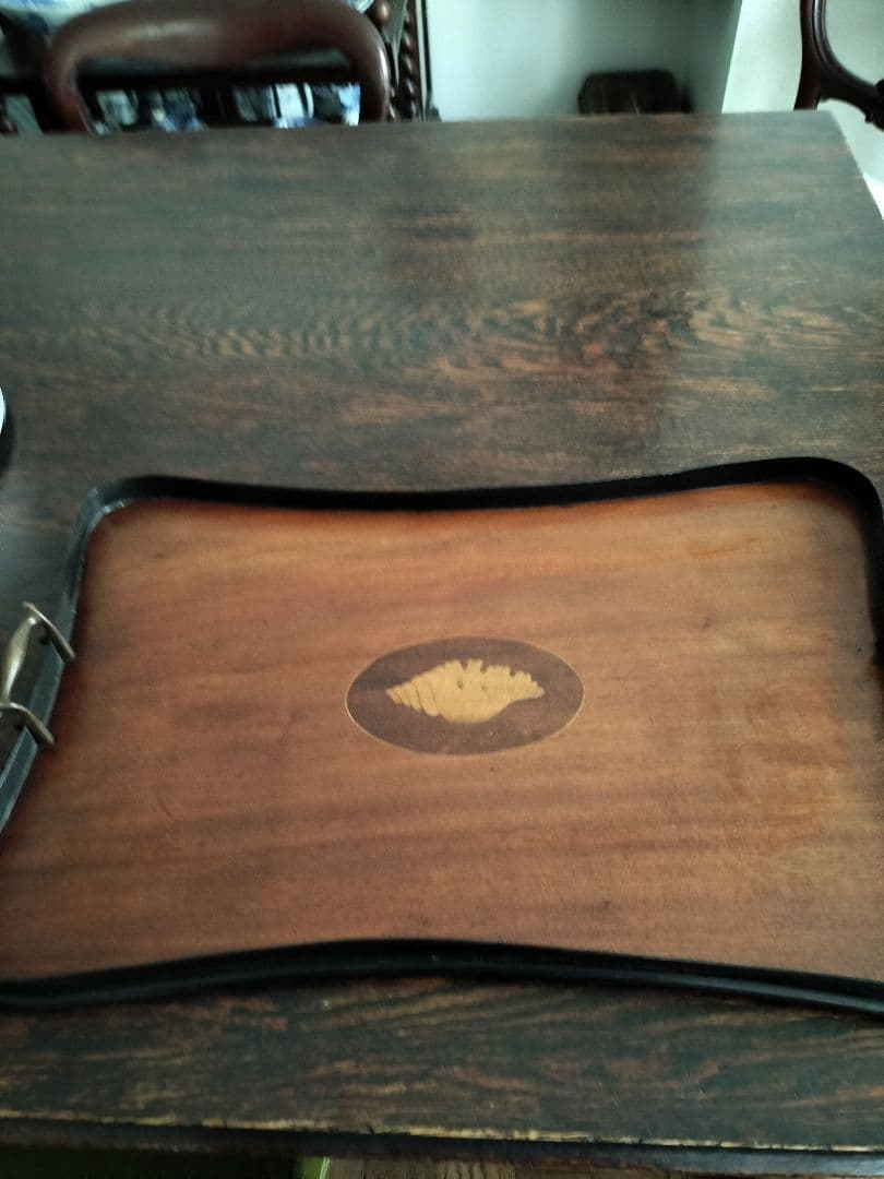 イギリスアンティーク木製のトレイ