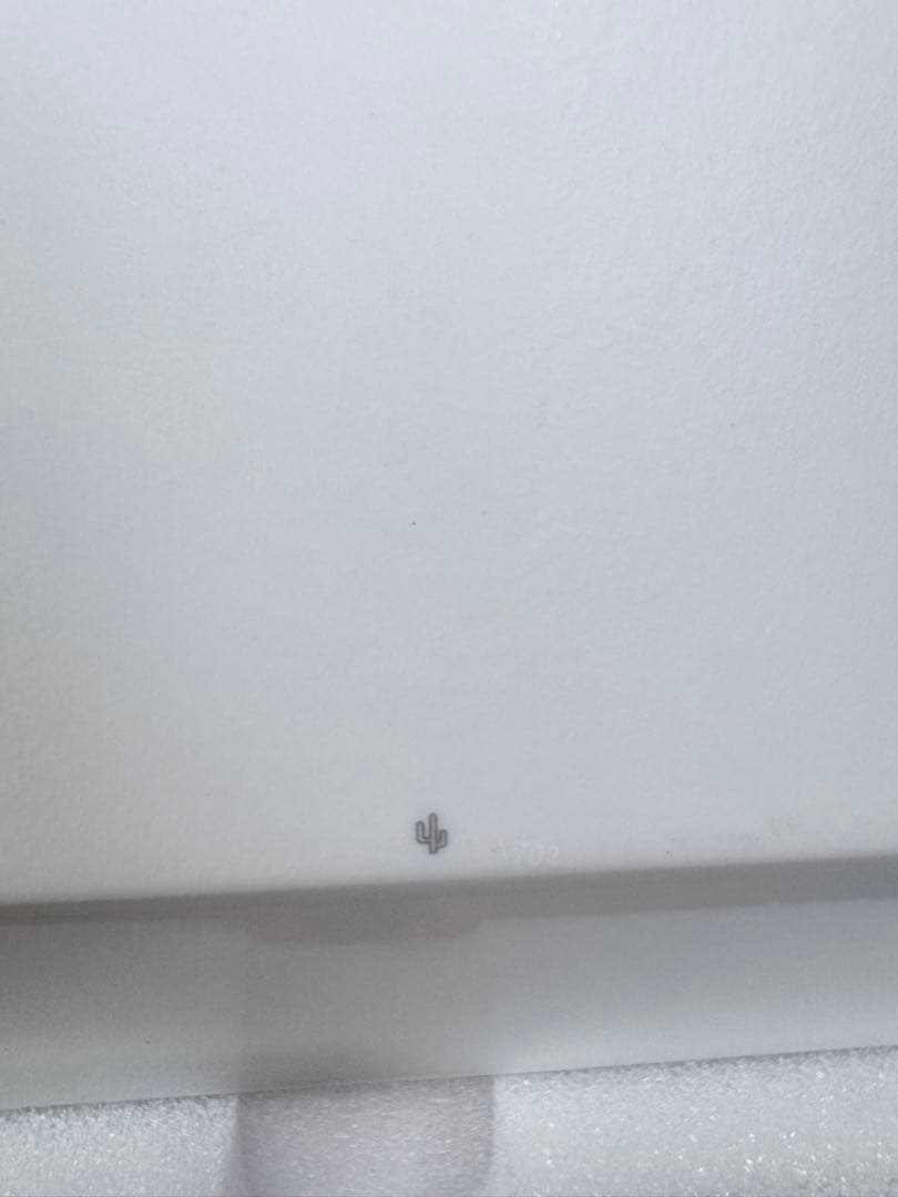 HERMES★ プチカレ No5＜モザイク 24＞ ゴールド 正方形　23cm