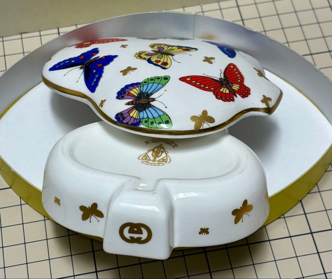 グッチ　GUCCI 陶器製小物入れ　アクセサリーケース