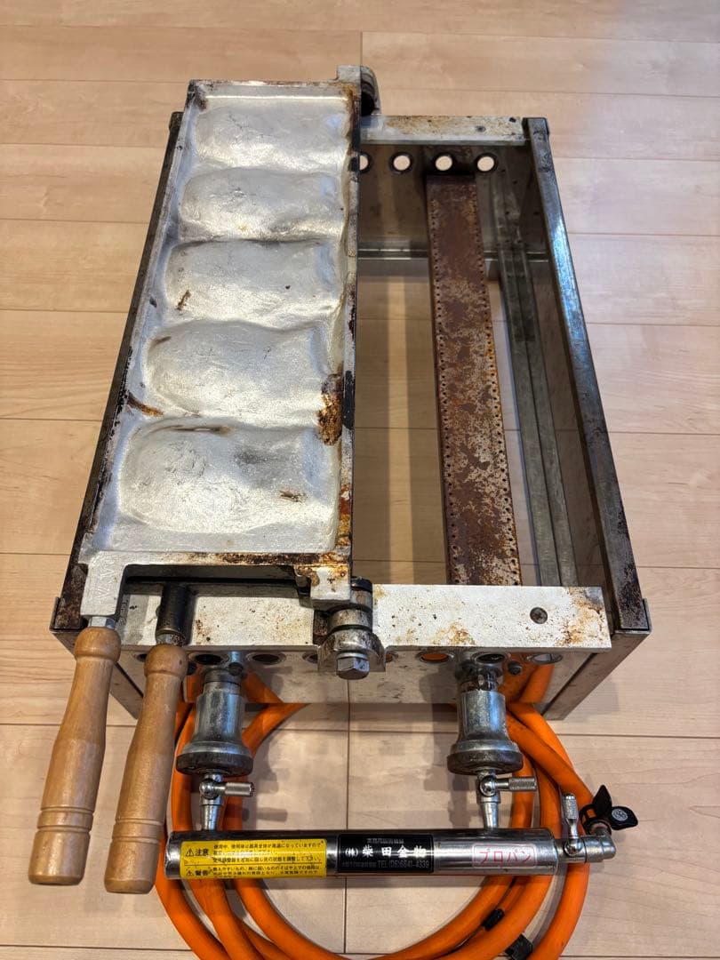 LPガス たい焼き器 5匹　鯛焼き器/厨房機器/業務用　　（株）柴田金物