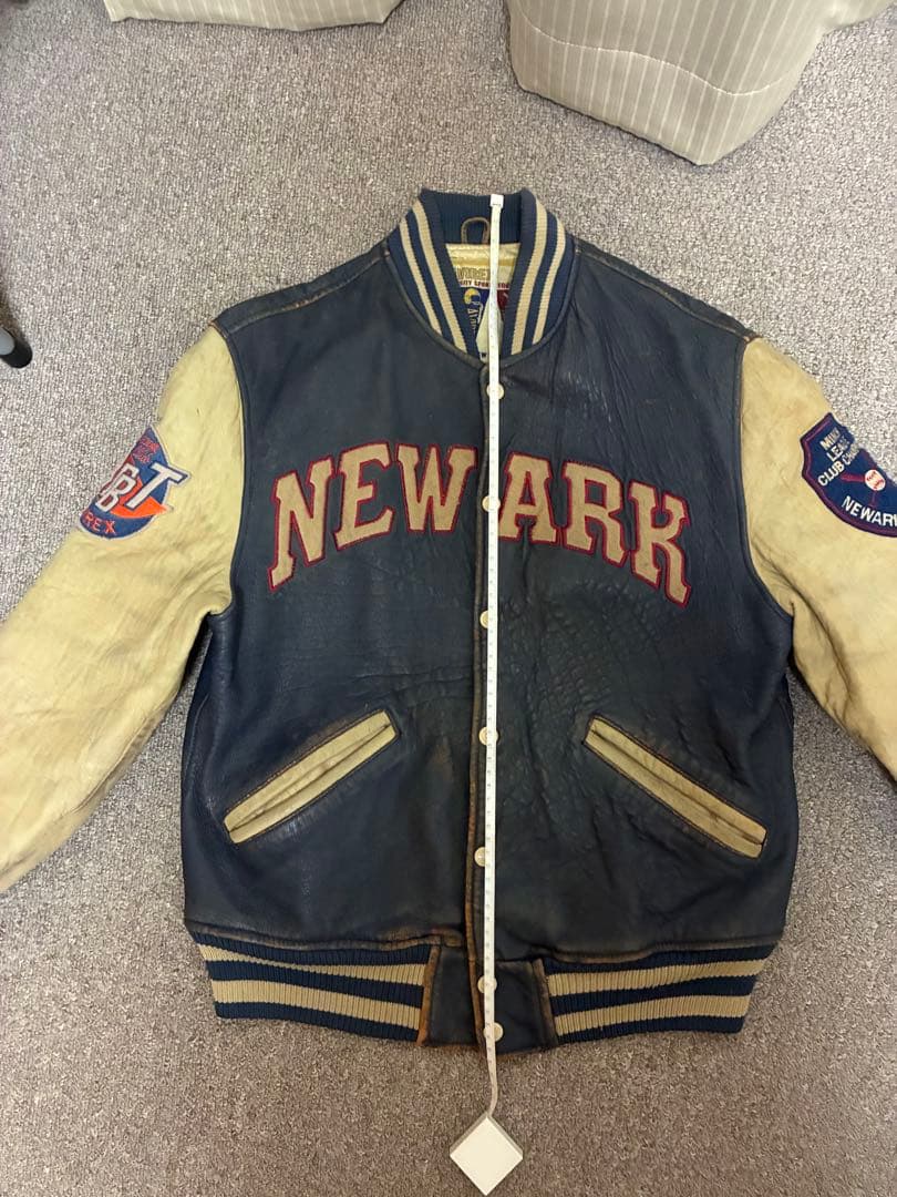 AVIREX USA スタジャン NEWARK ビンテージ