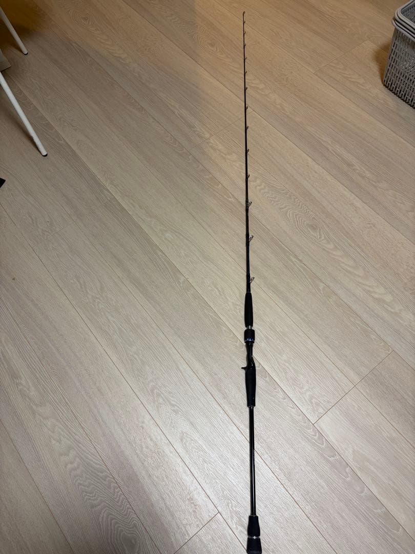 カ*ル様 SALTIGA BJ64B-4 ジギングロッド