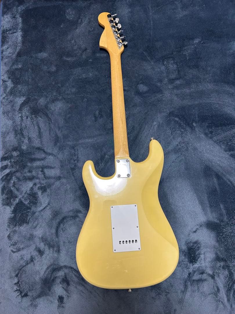 ジャパンビンテージ FRESHER フレッシャー ギター ストラト