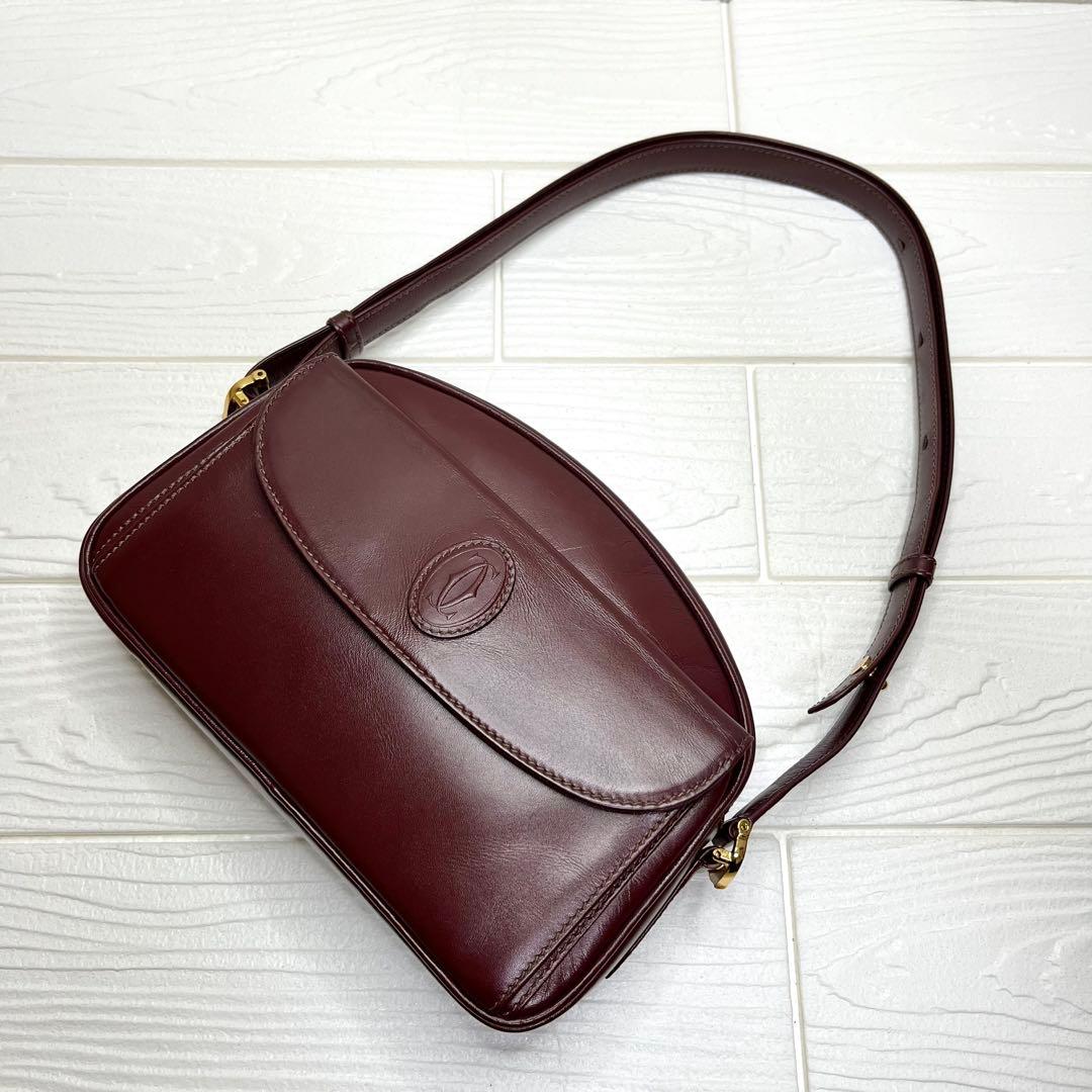 ✨上美品✨☘️Cartier☘️✨ショルダーバッグ✨肩掛け✨マストライン✨ボルドー✨