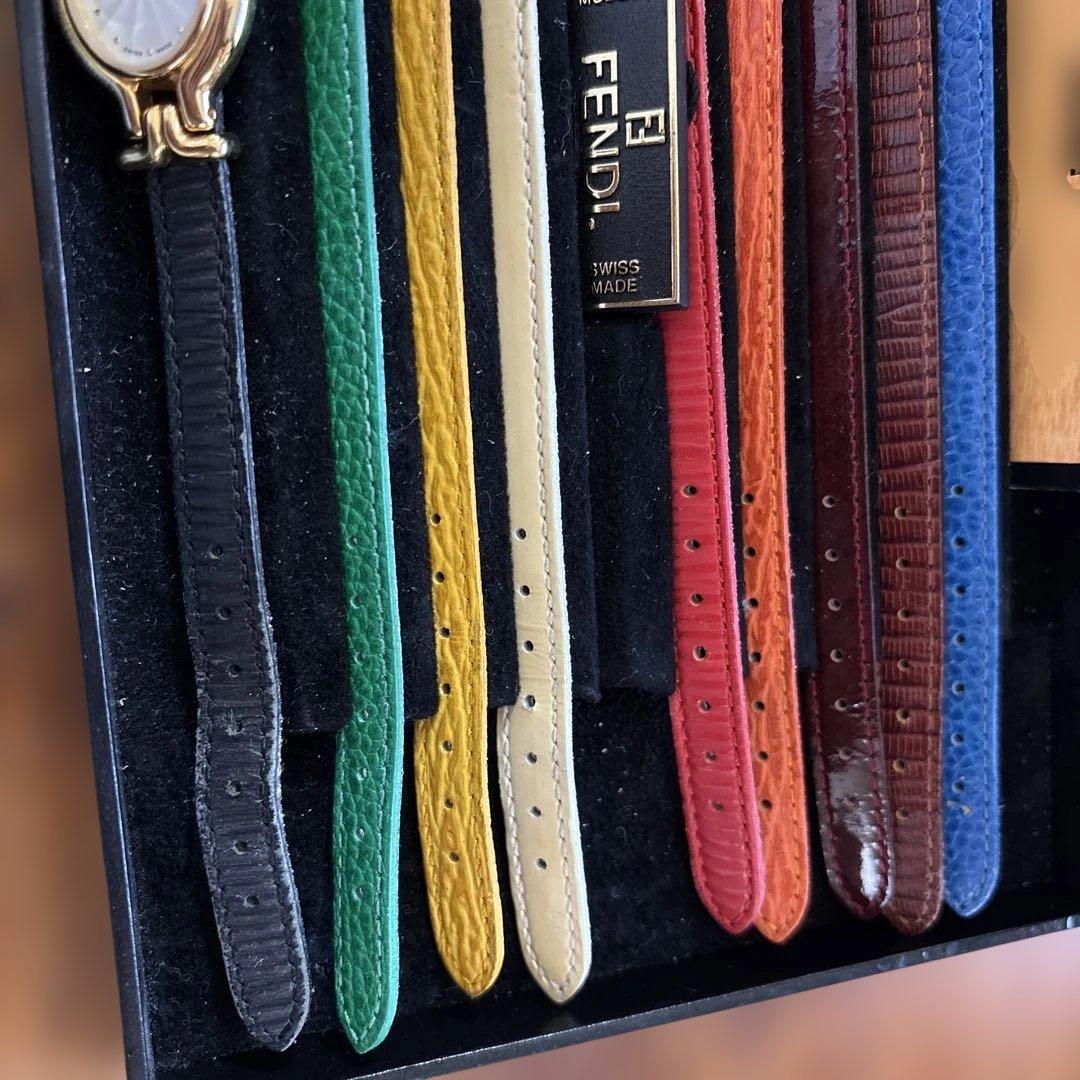 FENDI ベルト9本セット時計