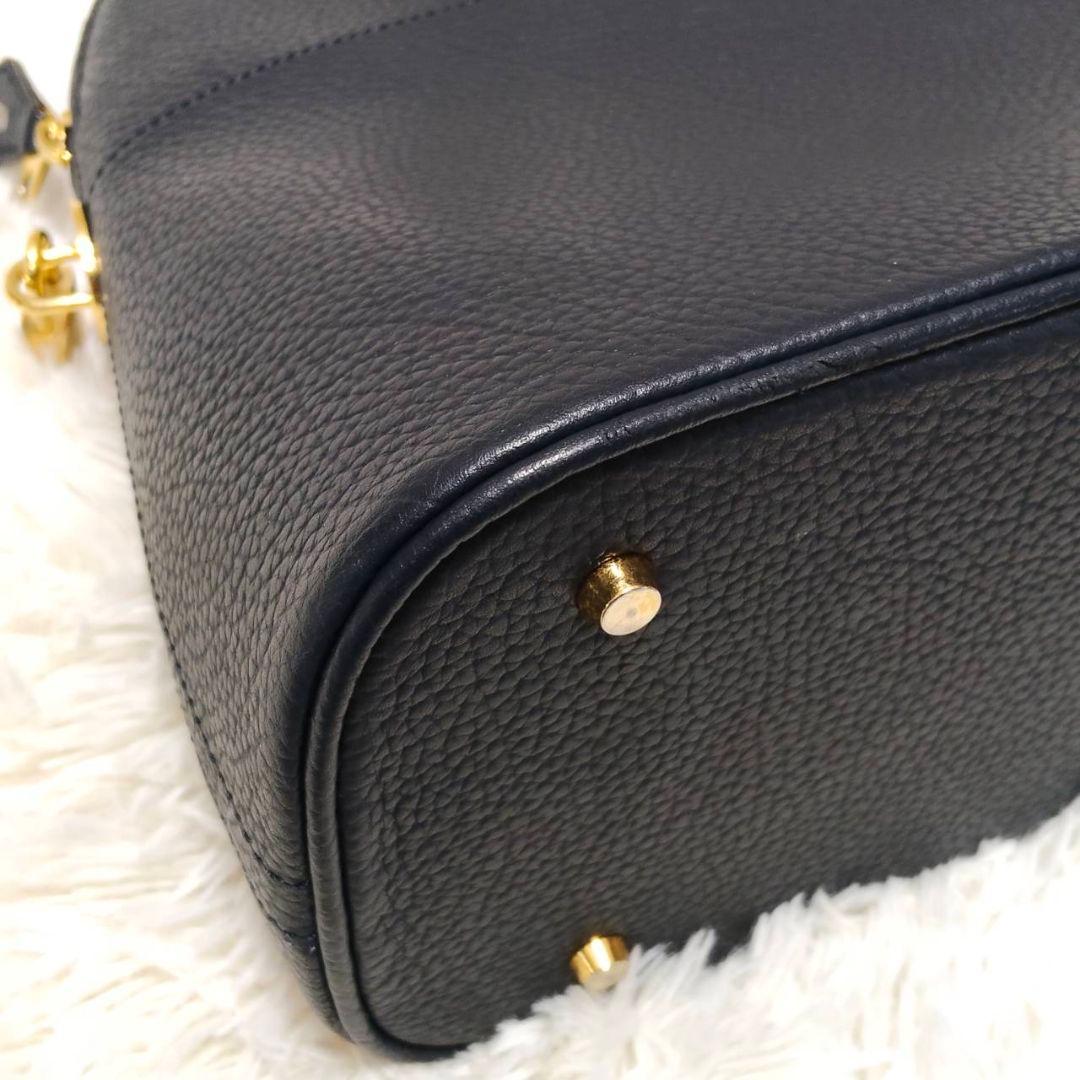 ヘンリーハイクラス レザー 本革 ハンドバッグ 自立 ネイビー 美品