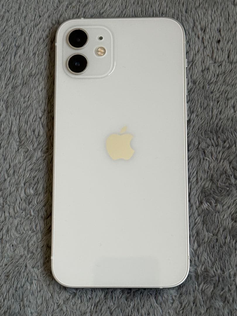 iPhone12（64GB）