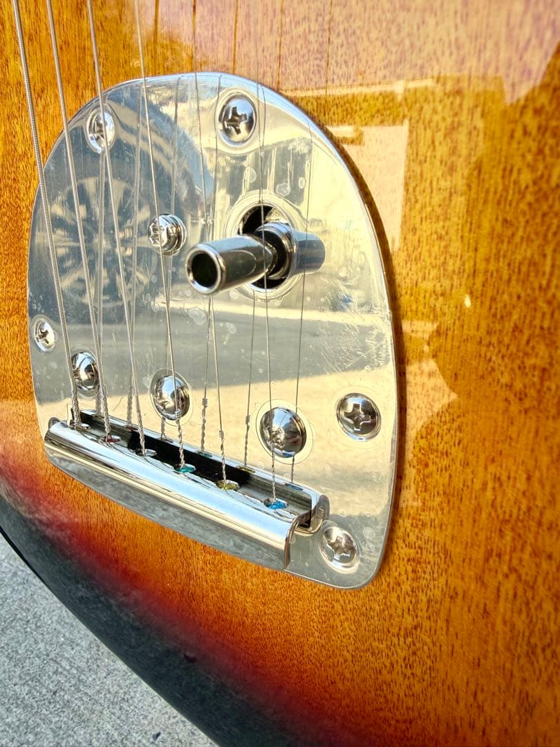 【新品】Squier Classic Vibe ’70s Jaguar