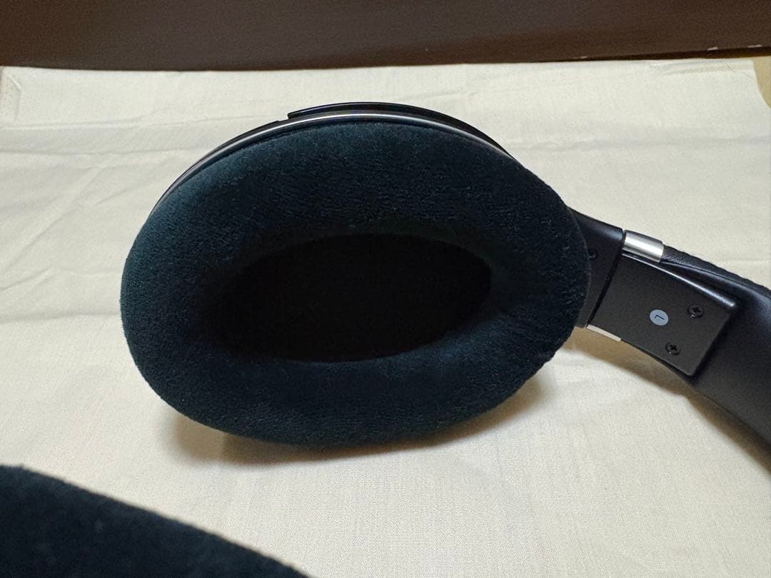 ゼンハイザー ヘッドホン hd599se