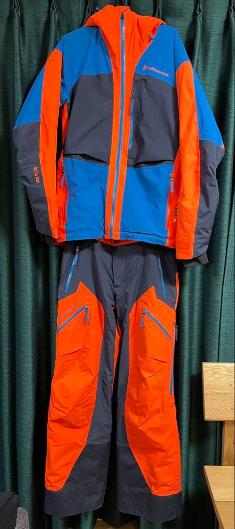 スキー PeakPerformanceHeli2L GravityJacketPants
