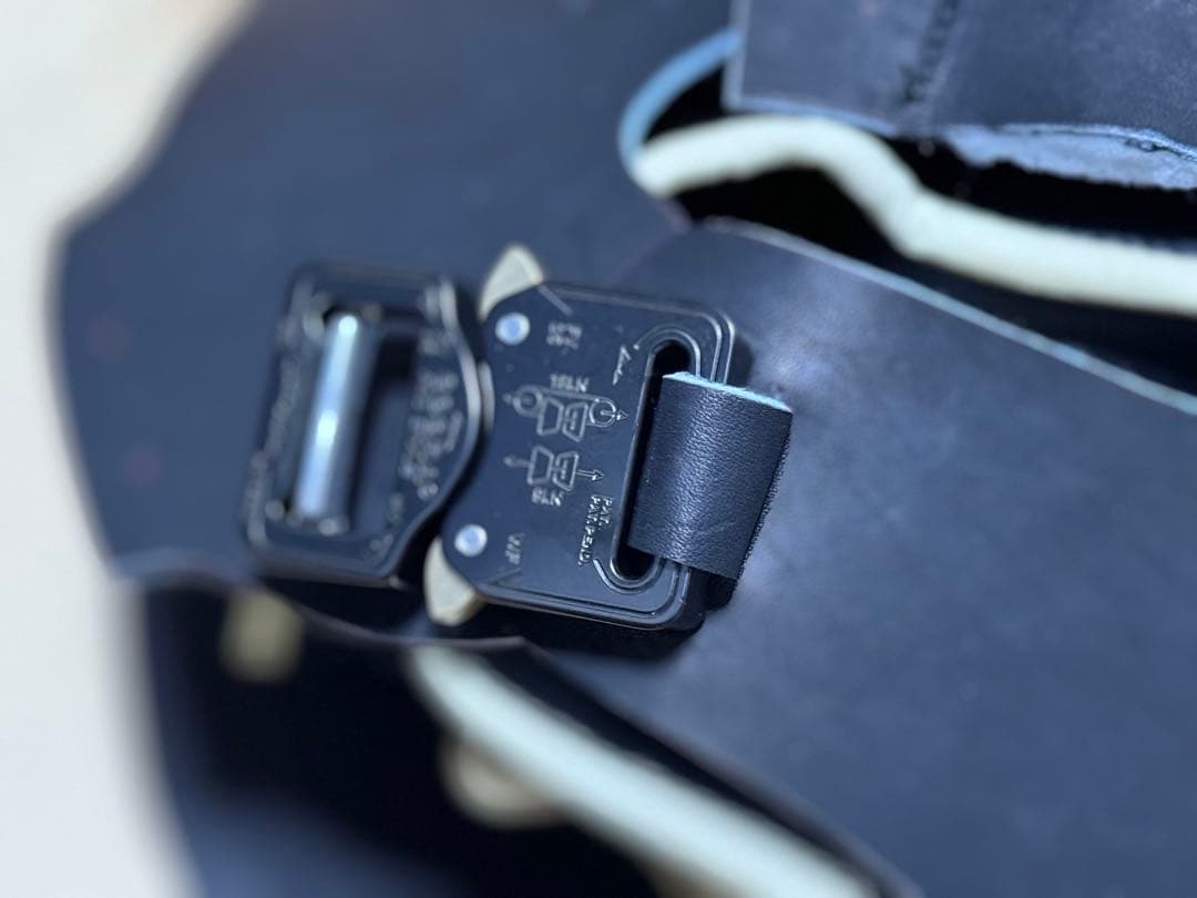 キャッチャーミット硬式軟式野球対応オールブラックモデル