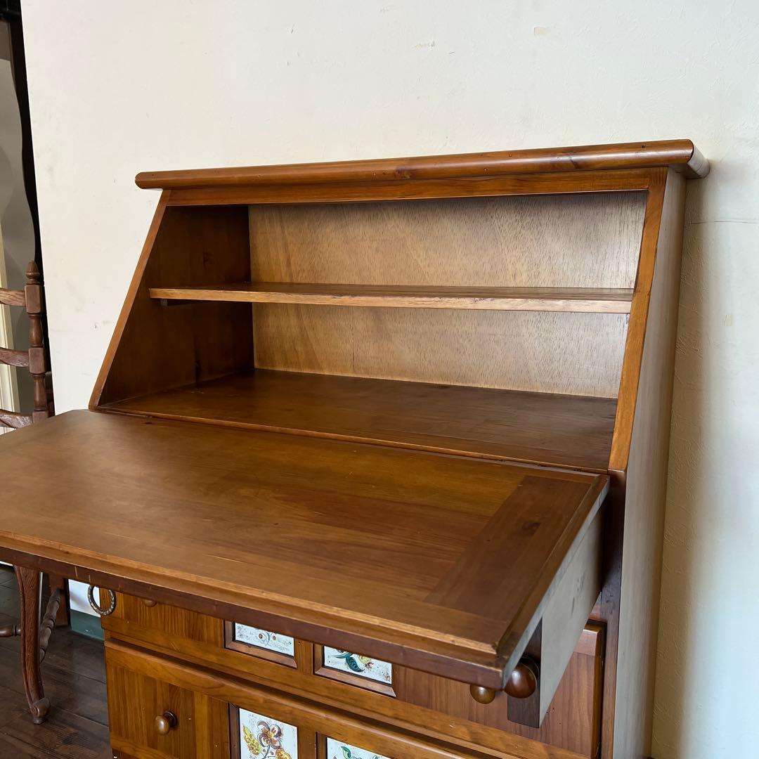 k191r124 スペインタイル カントリーなライティングビューロー バレンシア