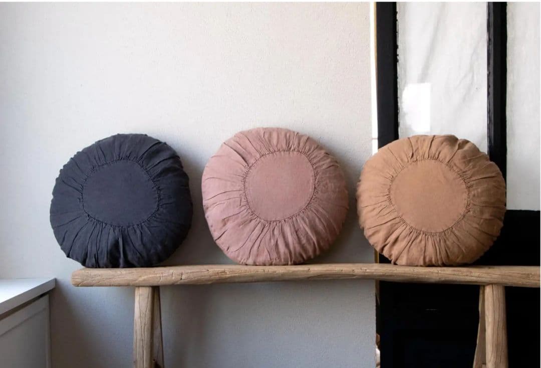 Orné de Feuilles リネン・ラウンドクッション 2個セット