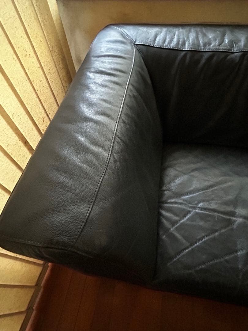 送料のみ　黒レザー ソファ　カウチ