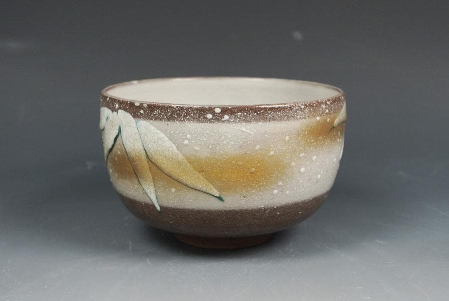 清閑寺 杉田祥平 色絵乾山雪笹画茶碗 共箱 茶道具