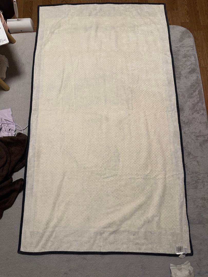 Hiro様 CHANEL モノクロ タオルケット フェイス デザイン