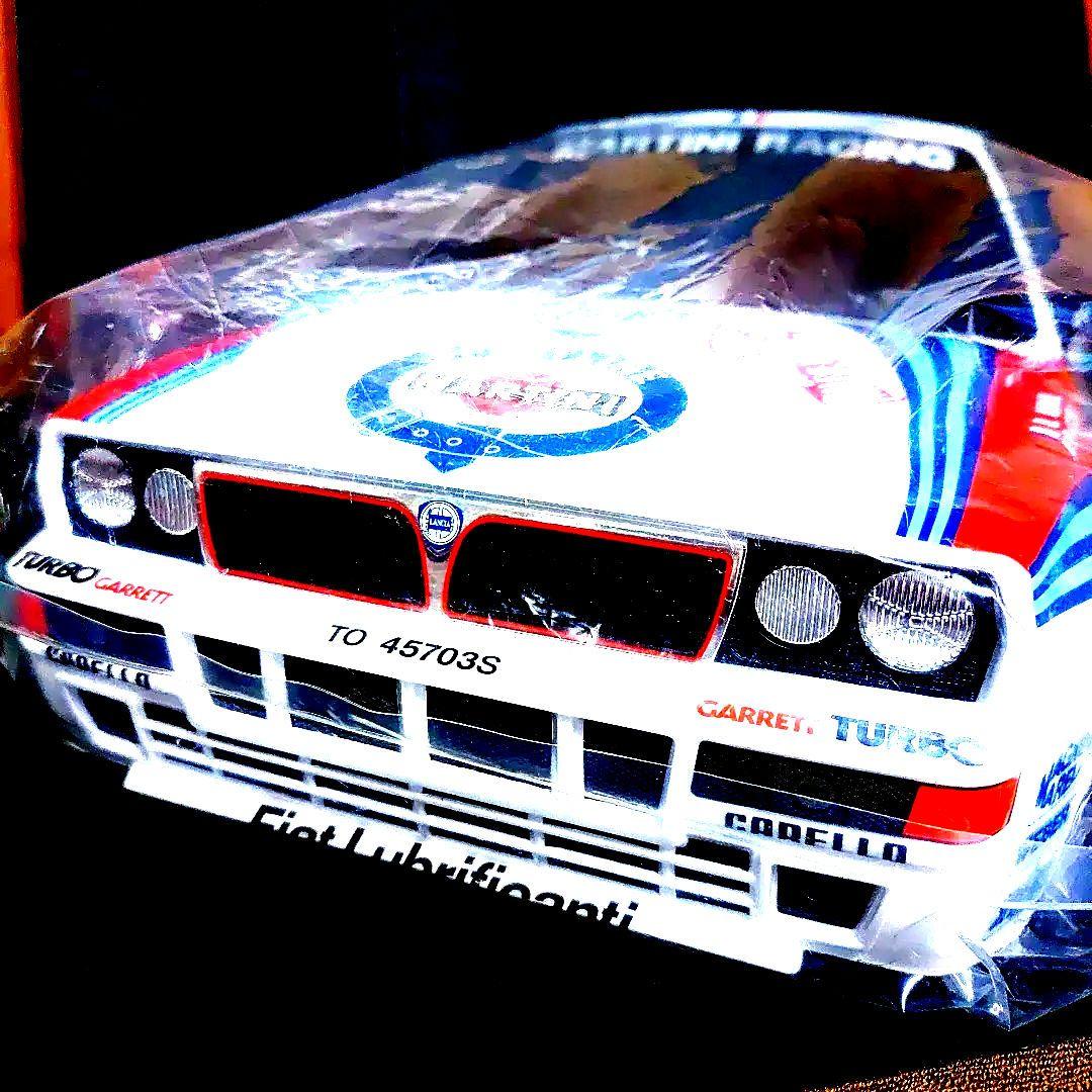 ★タミヤ RC ★ランチアデルタインテグラーレ ★新品完成品未使用ボディ