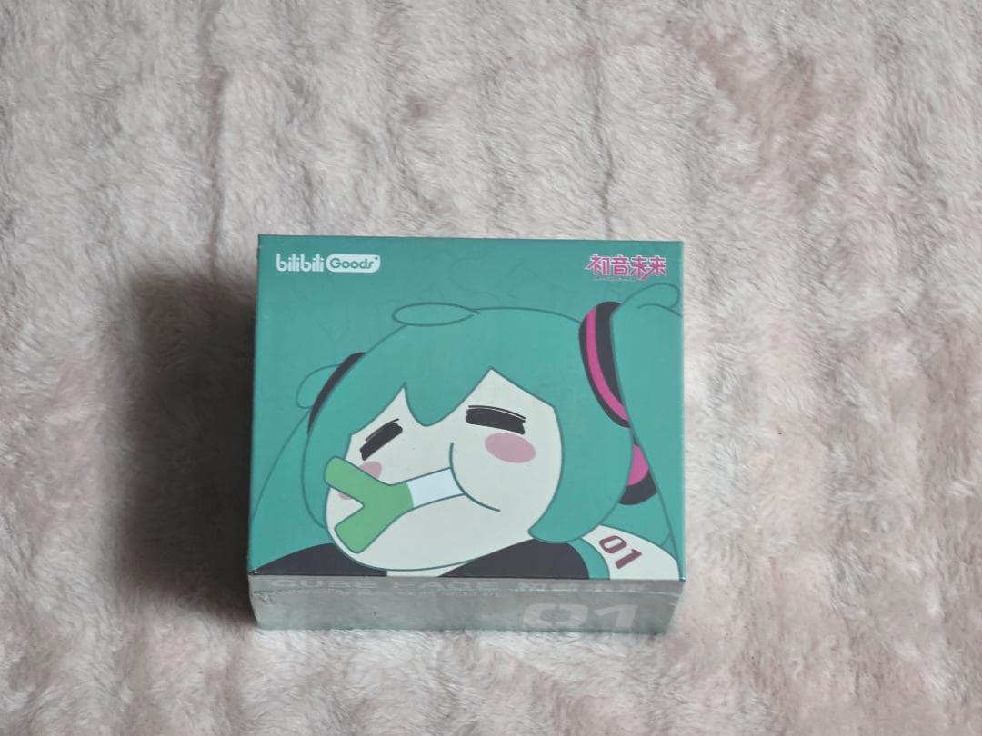 【新品】初音ミク × ビリビリ　限定ワイヤレスイヤホン cube face