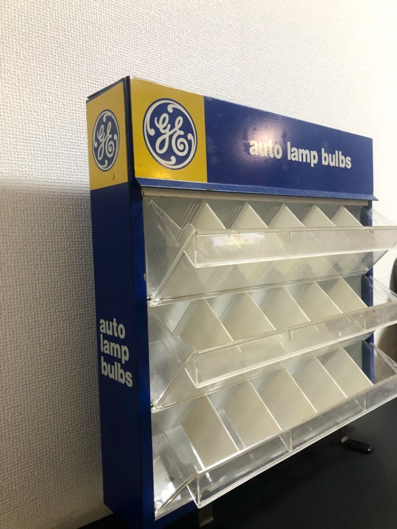 世田谷ベース 棚 ビンテージ　ショーケース