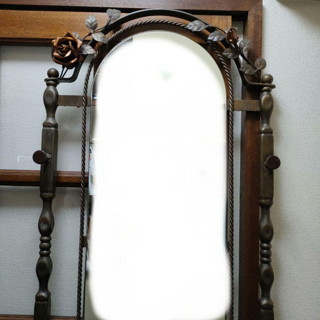 激レア　アイアンラック　薔薇飾りラック