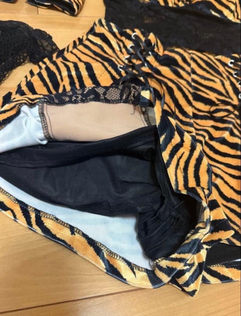 sugar ハロウィンコスチューム6点セット　女豹　鬼　節分　三上悠亜