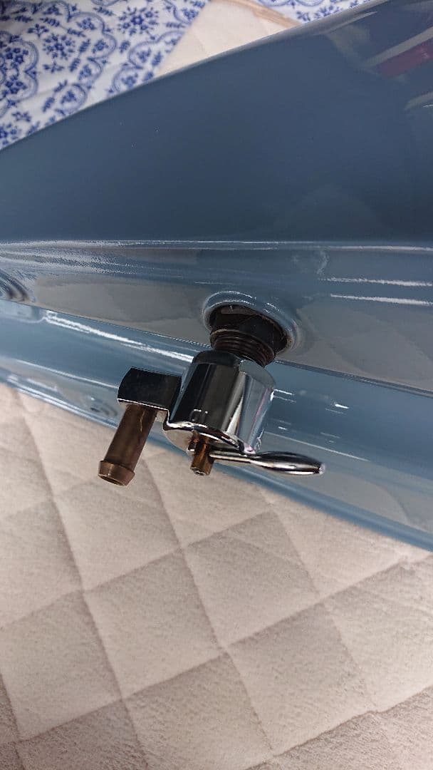 ハーレー スポーツスター タンク