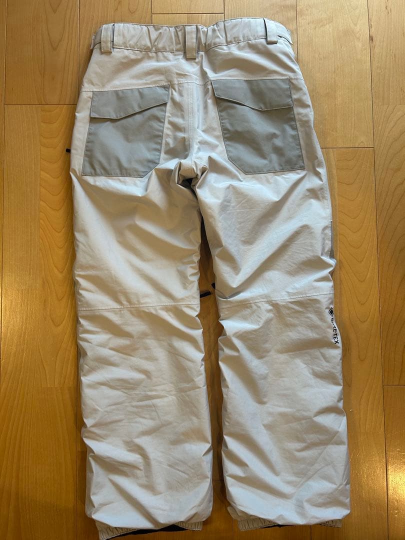 BURTON スノーボードウェアGORE-TEX サイズ150センチ