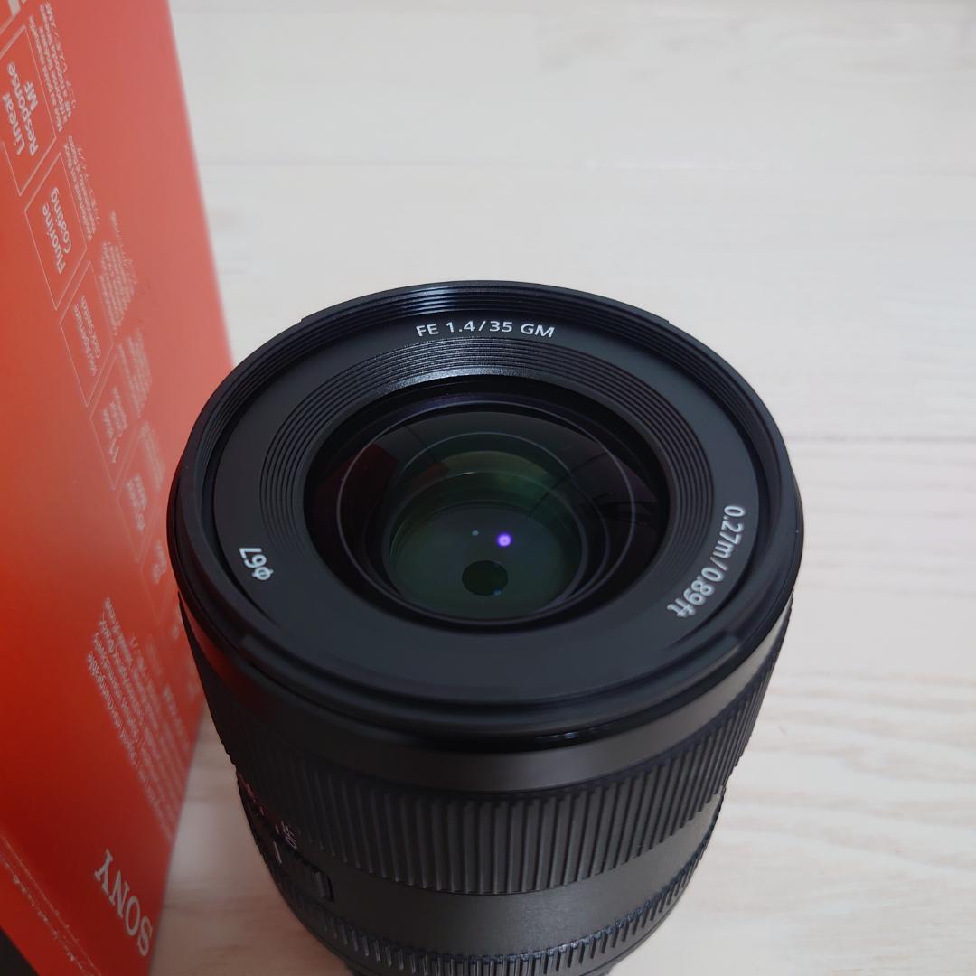 ソニーデジタル一眼カメラ“α”[Eマウント]用レンズSEL35F14GM