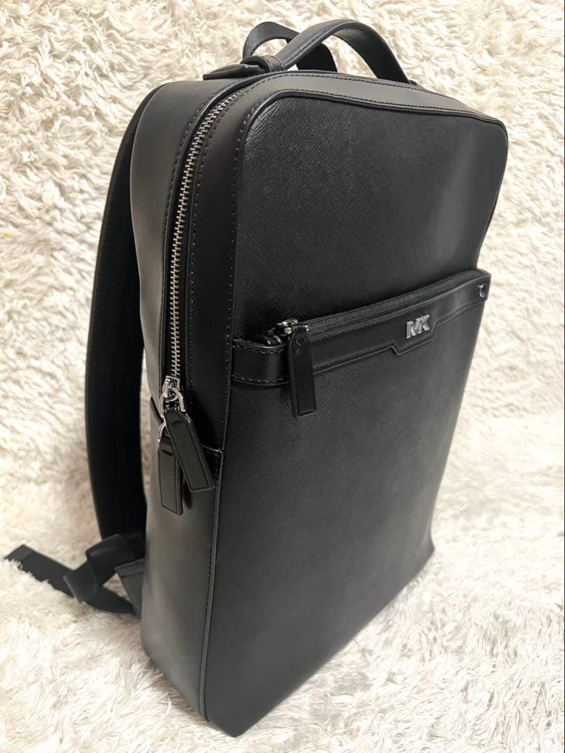極美品　マイケルコース リュック バックパック ブラック レザー