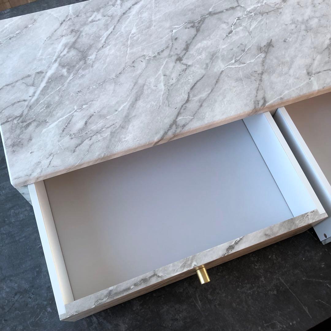 送料無料　コンソールテーブル　引き出し付き　大理石柄　ホワイト　ゴールド　飾り棚