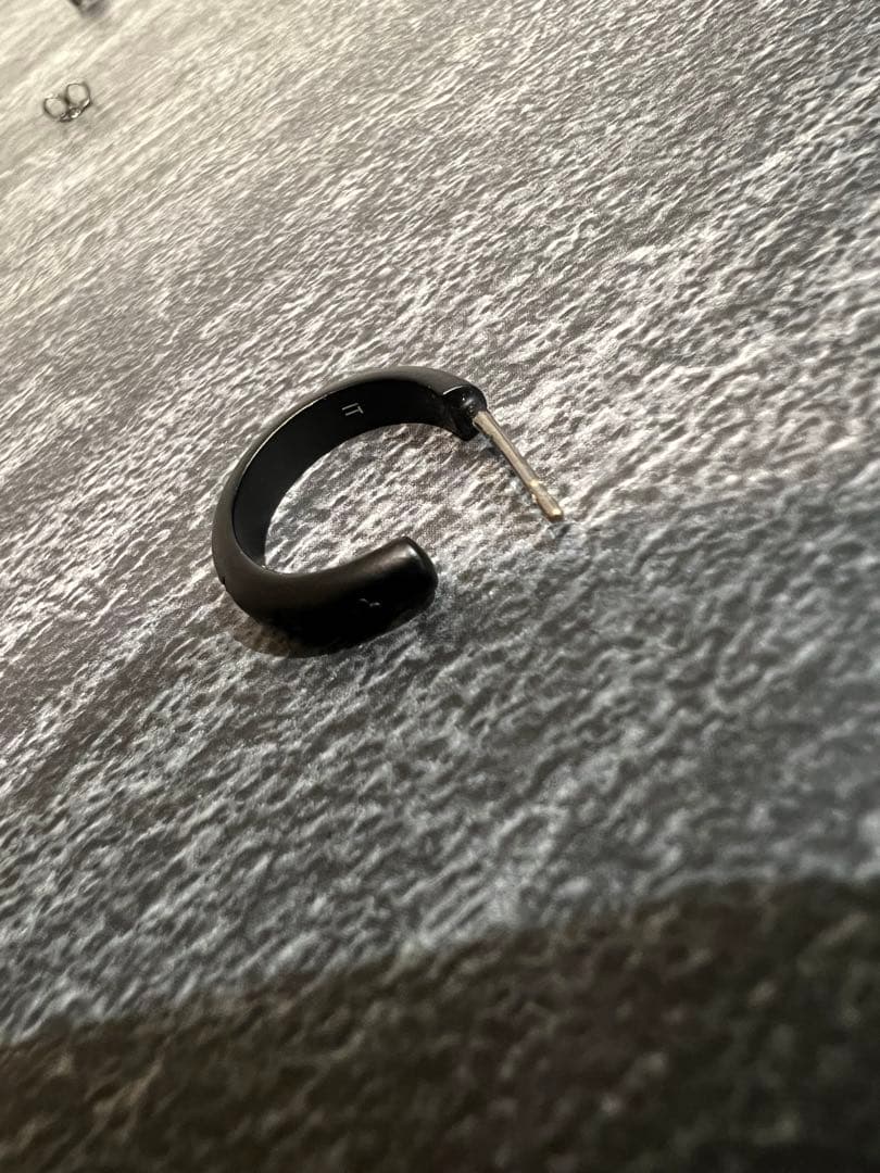 ヴィトン ブックル・ダミエ LVピアス ロゴ MP3193