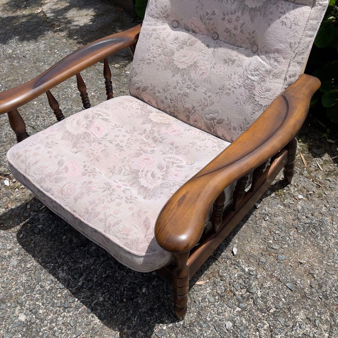 ① カリモク リクライニングチェア パーソナルチェア チェア 花柄　コロニアル