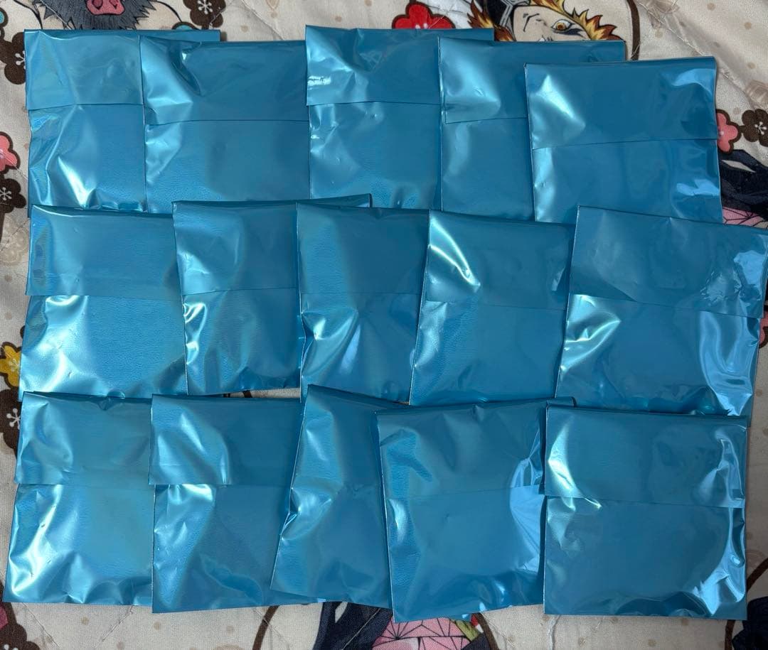 未開封品 鬼滅の刃 柱展 甘露寺蜜璃 エモーショナル缶バッジ