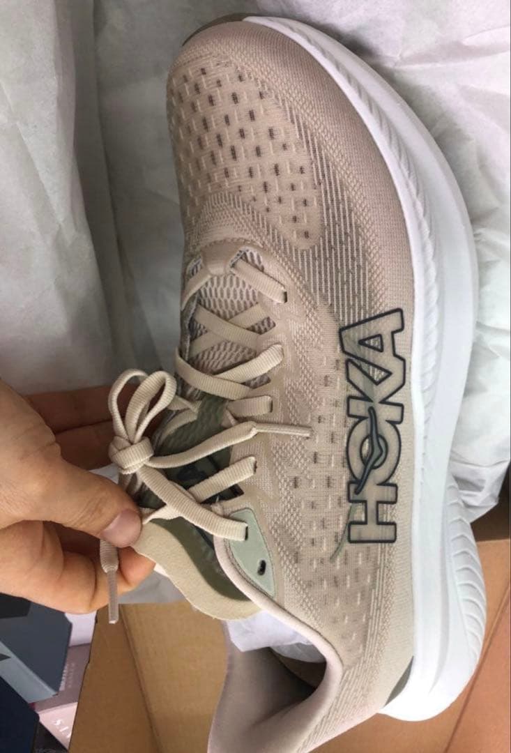 HOKA マッハ 6 MACH 6トレーニングシューズ ベージュ28cm